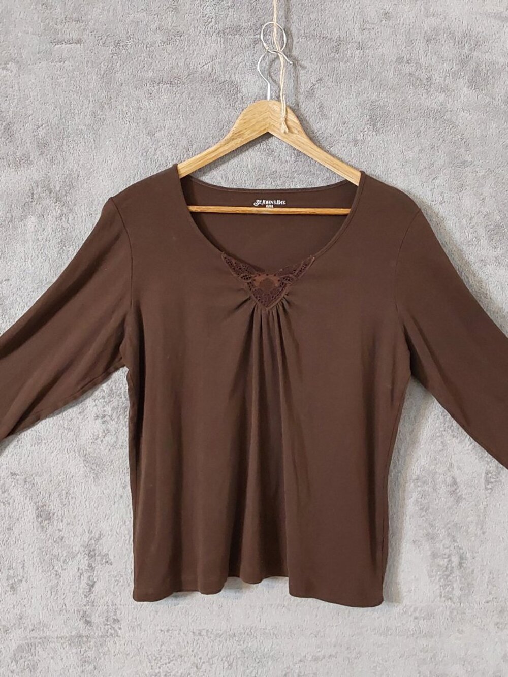 St. John’s Bay Brown 3/4 Sleeve Top Women’s XL Casual Crochet Neck Stretch Shirt